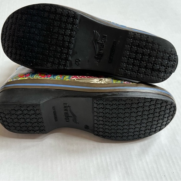 Dansko | Vail Patchwork Waterproof Chelsea Boot - Picture 6 of 8